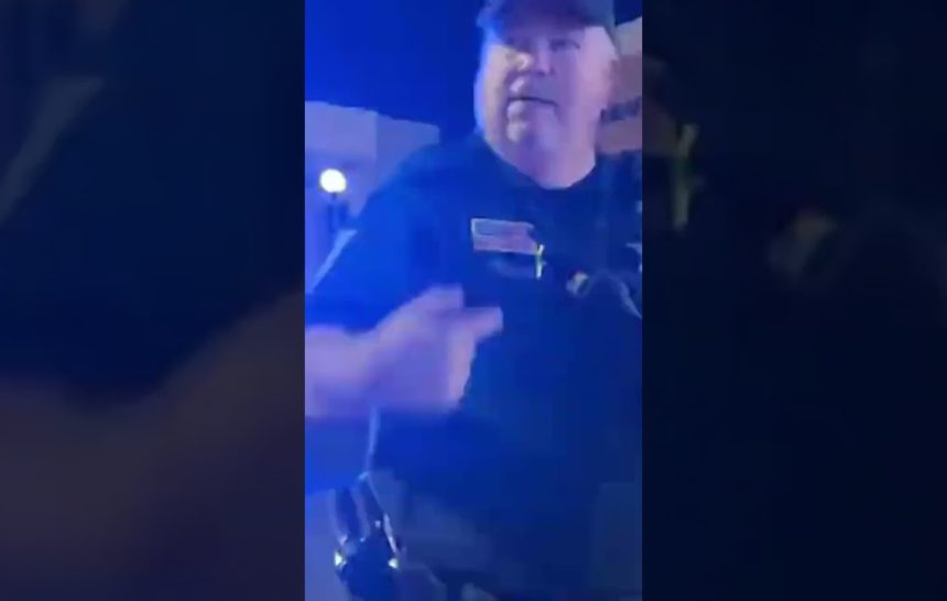 1695914212_maxresdefault.jpg Deputy Marathon Does Not Like To Identify Himself #palmbeach 