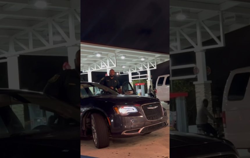 1699487411_maxresdefault.jpg This Cop Thinks He Is Above The Law!