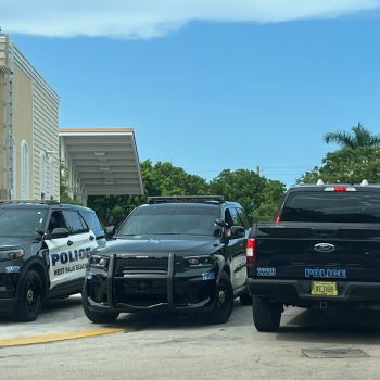 Officers Set Up A P****T**N Sting!